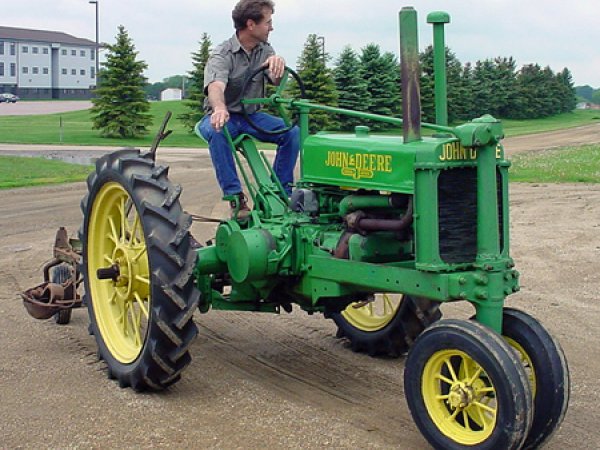 John Deere B 1935