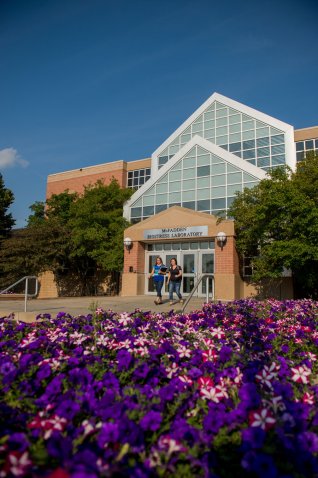 Edgar S. McFadden Biostress Lab