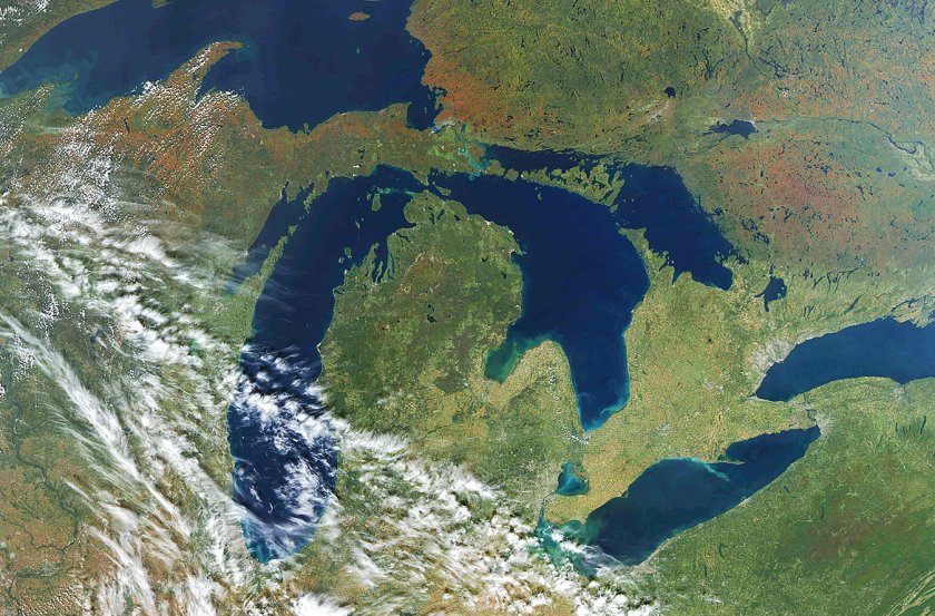 Satellite image of great lakes (Public domain)